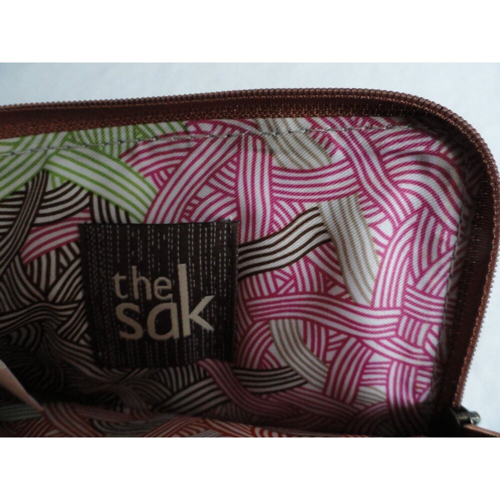 The Sak Iris Slotted Card Holder - Picture 3 of 3